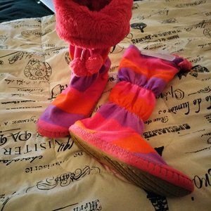 House shoe slippers